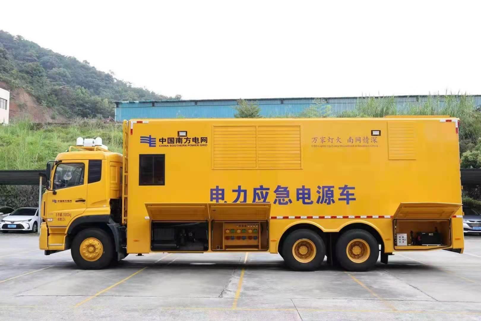 柏乡安康大型柴油发电机发电车UPS电源出租租赁